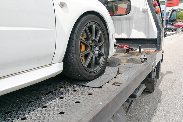 Flatbed towing in Boynton Beach, FL